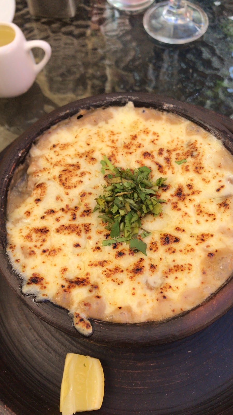 Chupe de jaiba gratinado, plato destacado de Poesía de Sabor